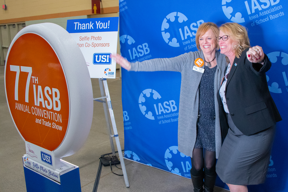 Image: 77th IASB Annual Convention Photo Booth