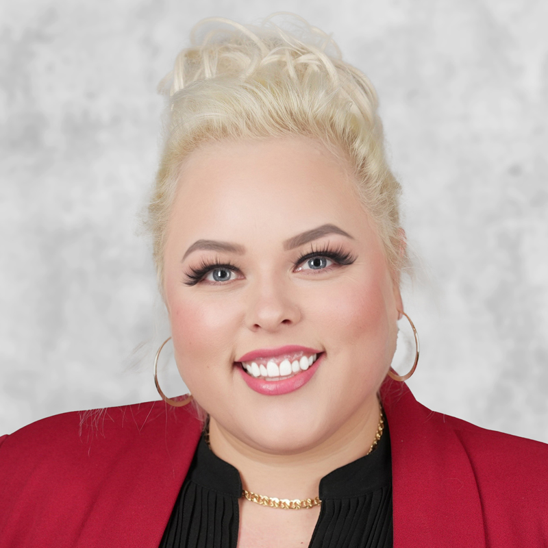 Headshot: Jen Woodley